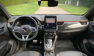 Renault Arkana E-Tech Hybrid RS line 1.6 NOVC-HEV 69кВ (5 фото из 15)