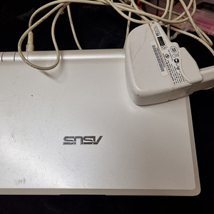 Sülearvuti ASUS 701 (2 foto / 2)