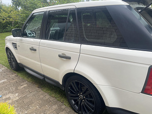 Land Rover Range Rover Sport 3.0 180 kw (6 foto / 10)