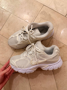 Nike original 37 (1 foto / 3)