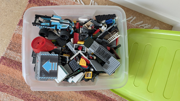LEGO klotside suur segakarp