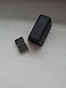 Razer HyperSpeed Dock + USB Dongle + Original Cable (2 foto / 2)