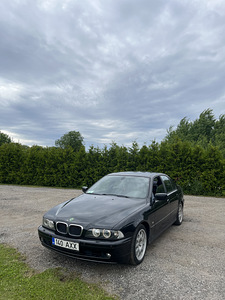 BMW E39 520i 2002 (4 фото из 11)