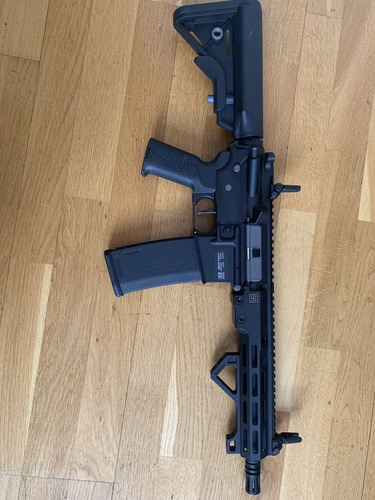 Airsofti komplekt. Specna Arms SA-E23 EDGE