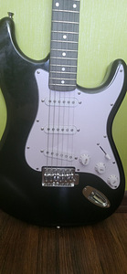 Электрогитара McGrey Stratocaster с чехлом СРОЧНАЯ ПРОДАЖА (2 фото из 4)
