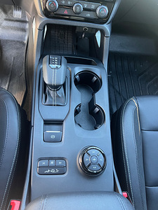 Ford Ranger Stormtrak PHEV 2.3 138kW (15 foto / 15)