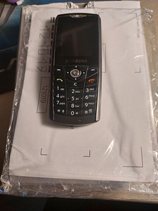 SGH-E200 (2 фото из 3)