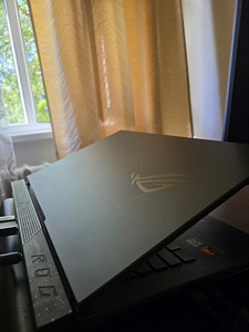 Asus Rog Strig G17 g713PI-LL032W (3 foto / 7)