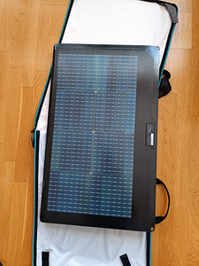 EcoFlow 220W портативная солнечная панель, НОВАЯ (2 фото из 4)