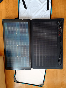 EcoFlow 220W портативная солнечная панель, НОВАЯ (3 фото из 4)