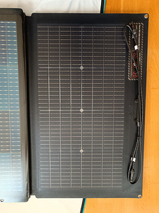 EcoFlow 220W портативная солнечная панель, НОВАЯ (4 фото из 4)