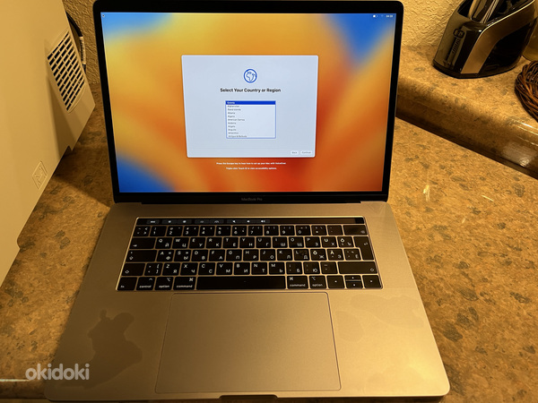 Apple MacBook Pro 15", 2019, i7, 16GB, RUS/ENG (foto #1)