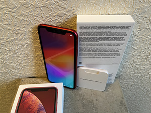 Apple iPhone XR 64GB, Red (4 foto / 6)