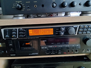 BEHRINGER ULTRACURVE PRO DEQ 2496 equalizer, analyzer. (6 foto / 10)