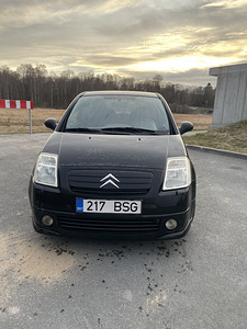 Citroen C2 (2 foto / 5)