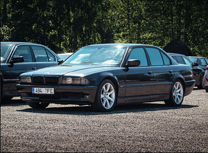 Müüa BMW E38 (1 foto / 10)