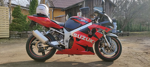 Suzuki GSX-R 600 (2 foto / 4)