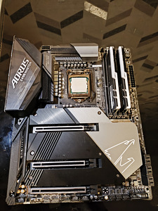 Gigabyte z490 aorus master - emaplaat. (2 foto / 3)