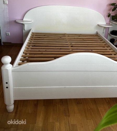 Спальная кровать (фото #1)