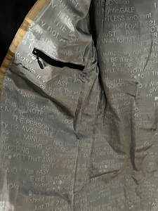 HUGO BOSS MANTEL (3 foto / 6)