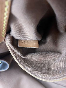 Сумочка Louis Vuitton, оригинал. (9 фото из 10)