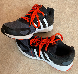 Adidas tossud botased 38 (3 foto / 3)