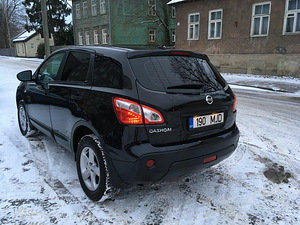 Продается Nissan Qashqai (4 фото из 7)