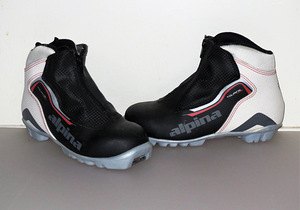 Suusasaapad ALPINA NNN T8/T12 jr. (1 foto / 4)