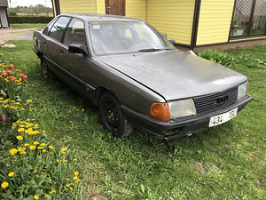 Ауди 100 2.0 85квт р5 (2 фото из 4)