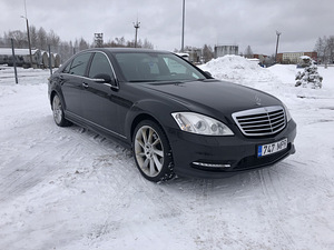 Mercedes-benz S320 4-matic Long (1 foto / 9)