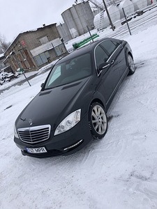 Mercedes-benz S320 4-matic Long (5 foto / 9)