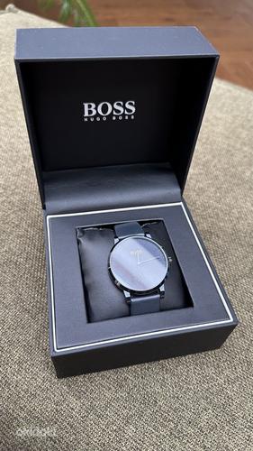 Стильные мужские часы Hugo Boss (фото #1)