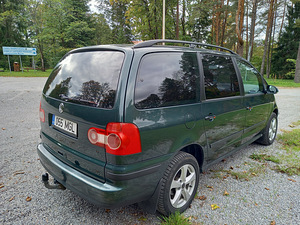 Volkswagen Sharan 1.9 TDI 66 kW 06a (7 foto / 9)