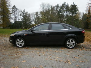 FORD MONDEO 1.8 TDI 92kW (2 foto / 13)
