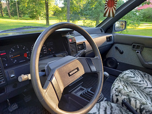 Nissan Sunny 1.7D 40kw (6 foto / 9)