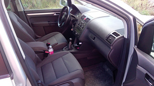 Volkswagen Touran 1.9 77kW (8 foto / 14)