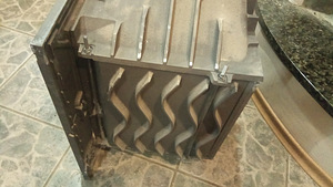 Kamina südamik Invicta - 390 EUR (3 foto / 3)