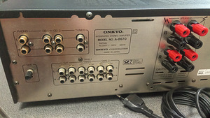 ONKYO A-8670 võimendi (8 foto / 8)