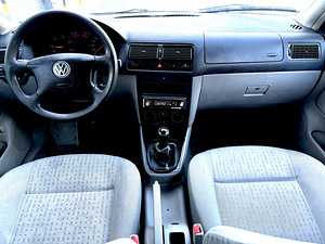 Volkswagen Golf 4 (7 foto / 15)