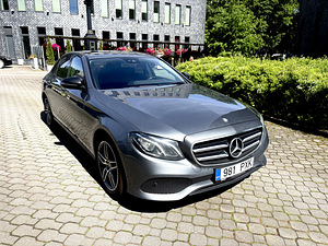 Mercedes-Benz E220 (3 фото из 15)