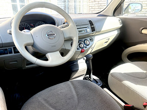 Nissan Micra (7 foto / 15)