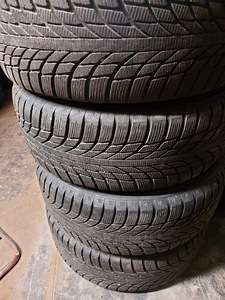 Продам оригинальные диски R 17 5x120 с резиной 235/55/ R17 (2 фото из 4)