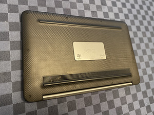 DELL XPS 13 / i5 / 1.60 GHz / 4 GB RAM / 256 GB SSD (5 foto / 8)