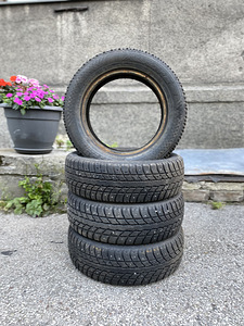 Aurora W403 175/65/R14 NAAST (1 foto / 3)