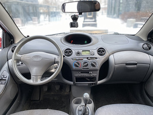 TOYOTA YARIS/TÜ 05.2024 (6 foto / 15)