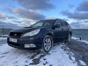 Subaru Legacy Outback TÜ 12/24 (2 foto / 15)