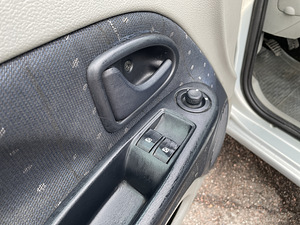 RENAULT CLIO/TÜ 10.2024 (10 foto / 15)