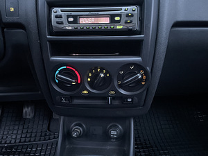HYUNDAI GETZ / ÜV 03.2025 (10 foto / 15)