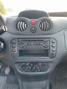 CITROEN C2 VTR (12 фото из 15)