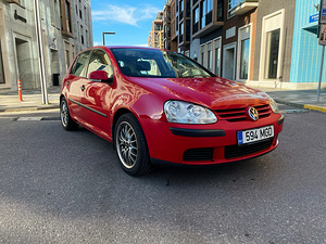 VOLKSWAGEN GOLF V 5 / ÜV 03.2025 (1 foto / 15)